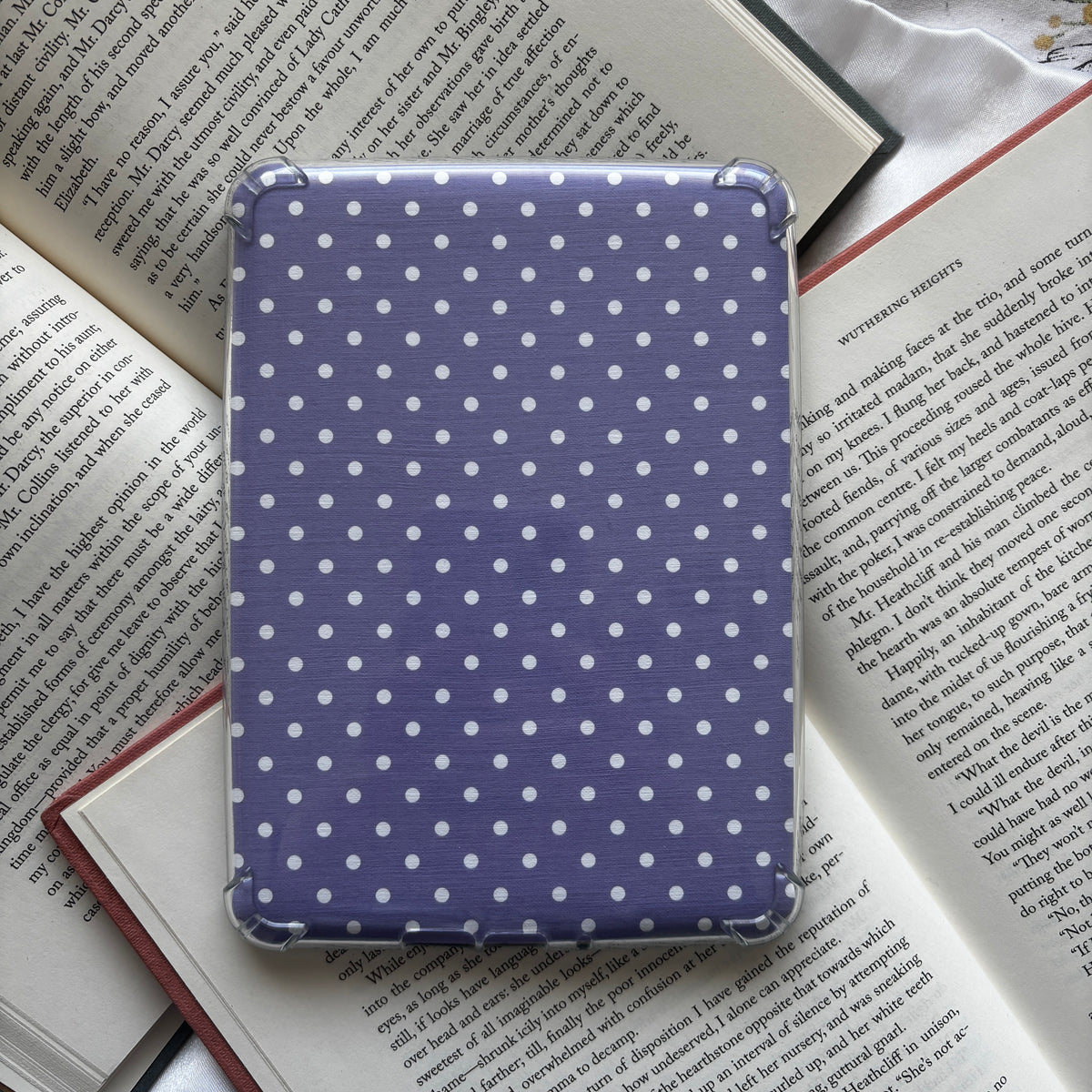 Purple polka dot linen kindle insert