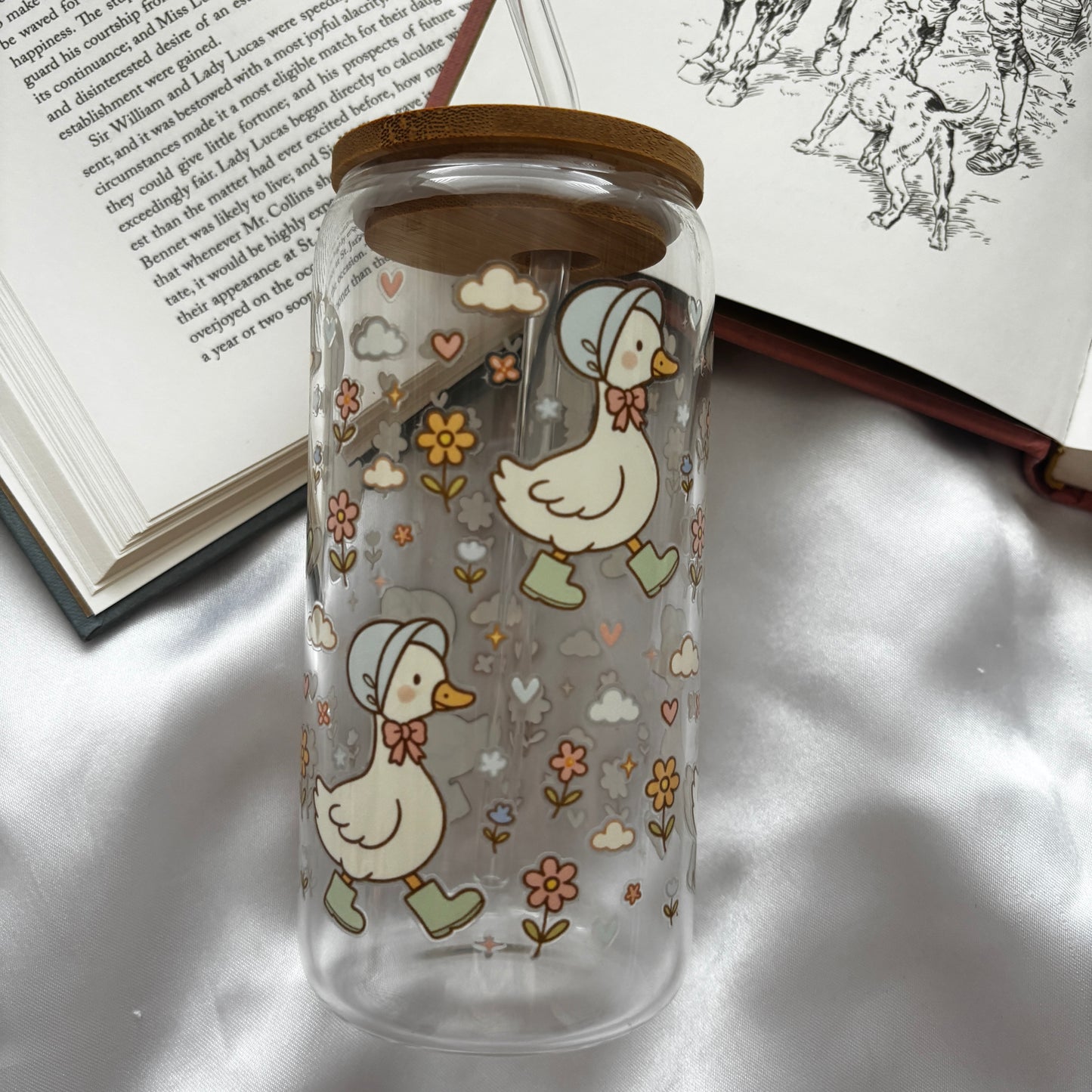 Goose garden glass tumbler