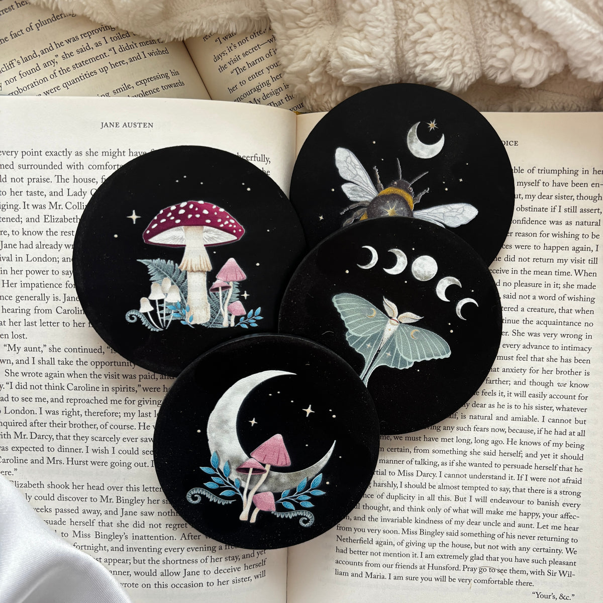 Mystical coaster set