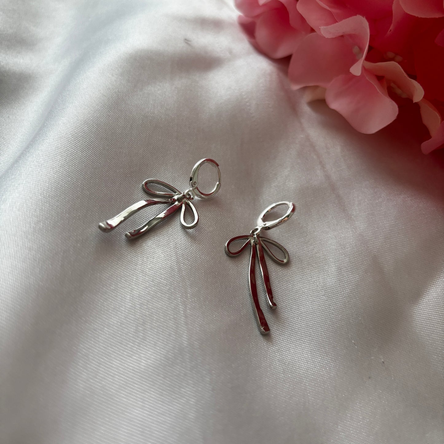 Grace bow hoop earrings