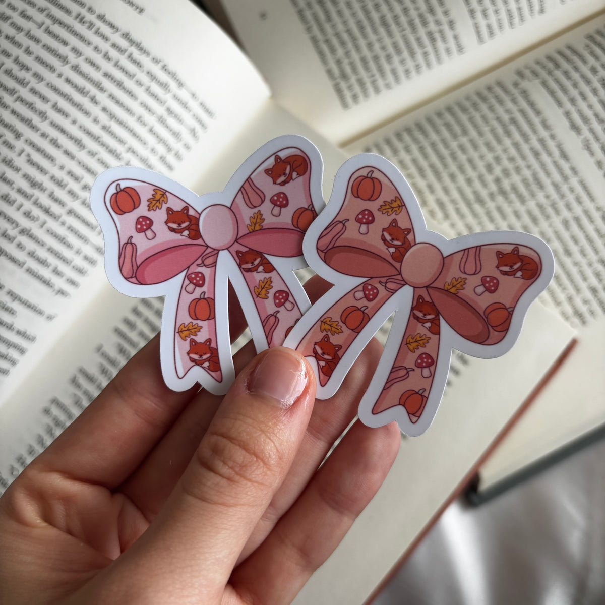 Autumn bow stickers