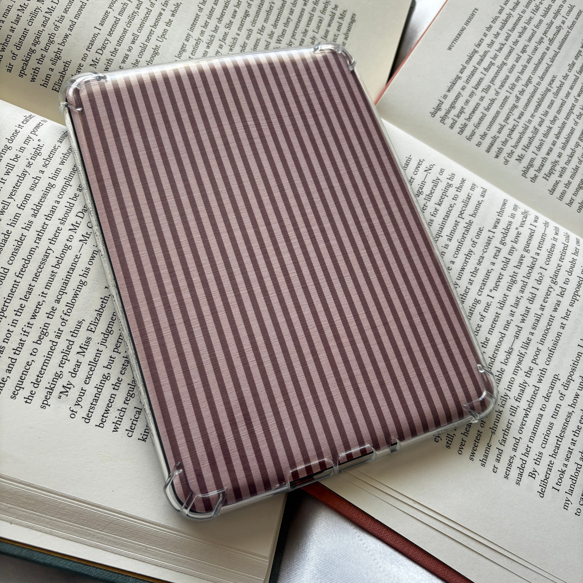 Brown striped linen kindle insert