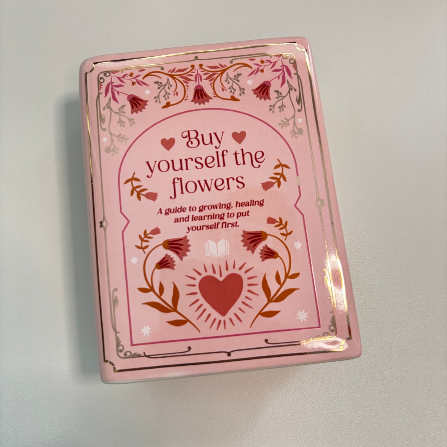 Sweetheart blind date with a book box
